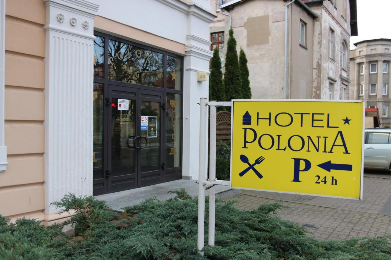 Hotel Polonia خوينيتسا المظهر الخارجي الصورة
