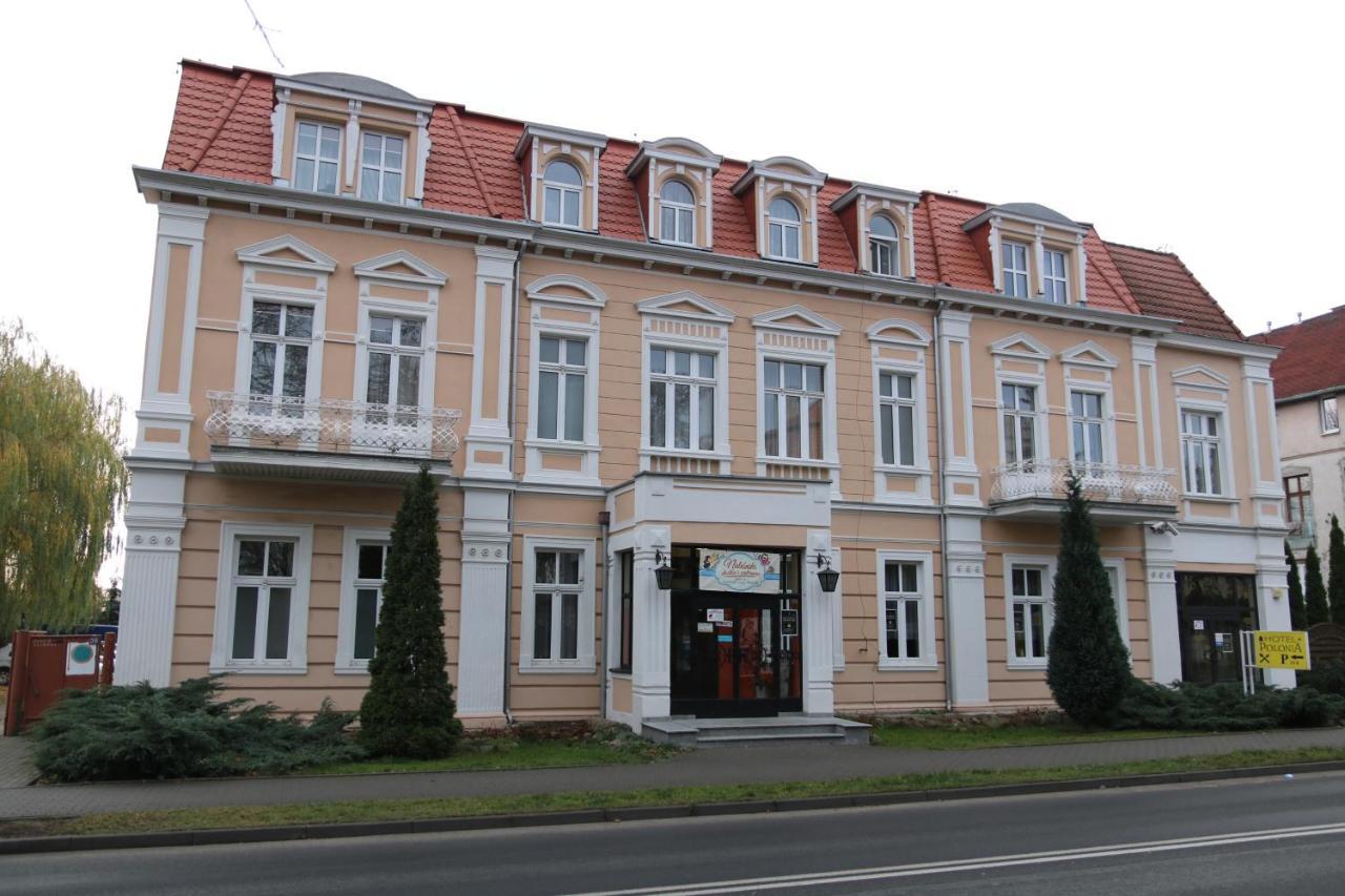 Hotel Polonia خوينيتسا المظهر الخارجي الصورة